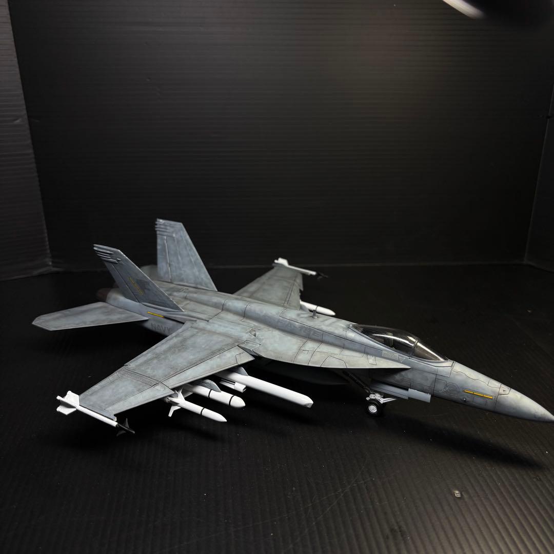 F18 スーパーホーネット(デモ機仕様) 1/72完成作品