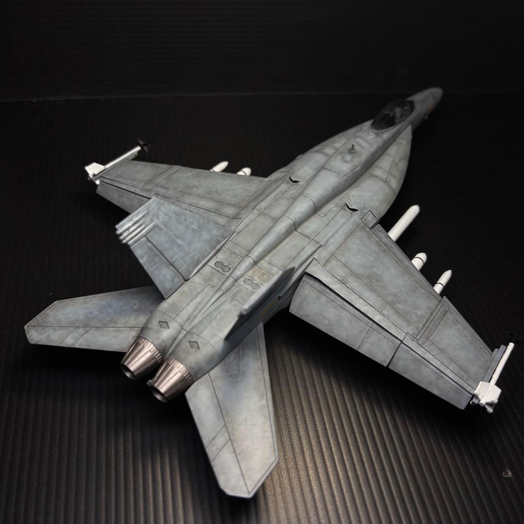 F18 スーパーホーネット(デモ機仕様) 1/72完成作品