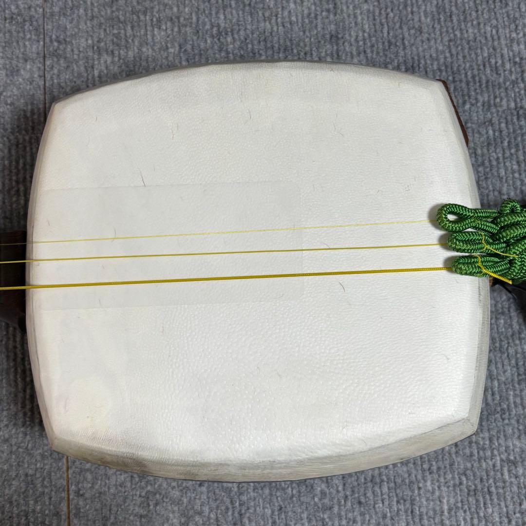 高級津軽三味線　太棹　犬皮　東さわり　鼈甲バチ　ハードケース付