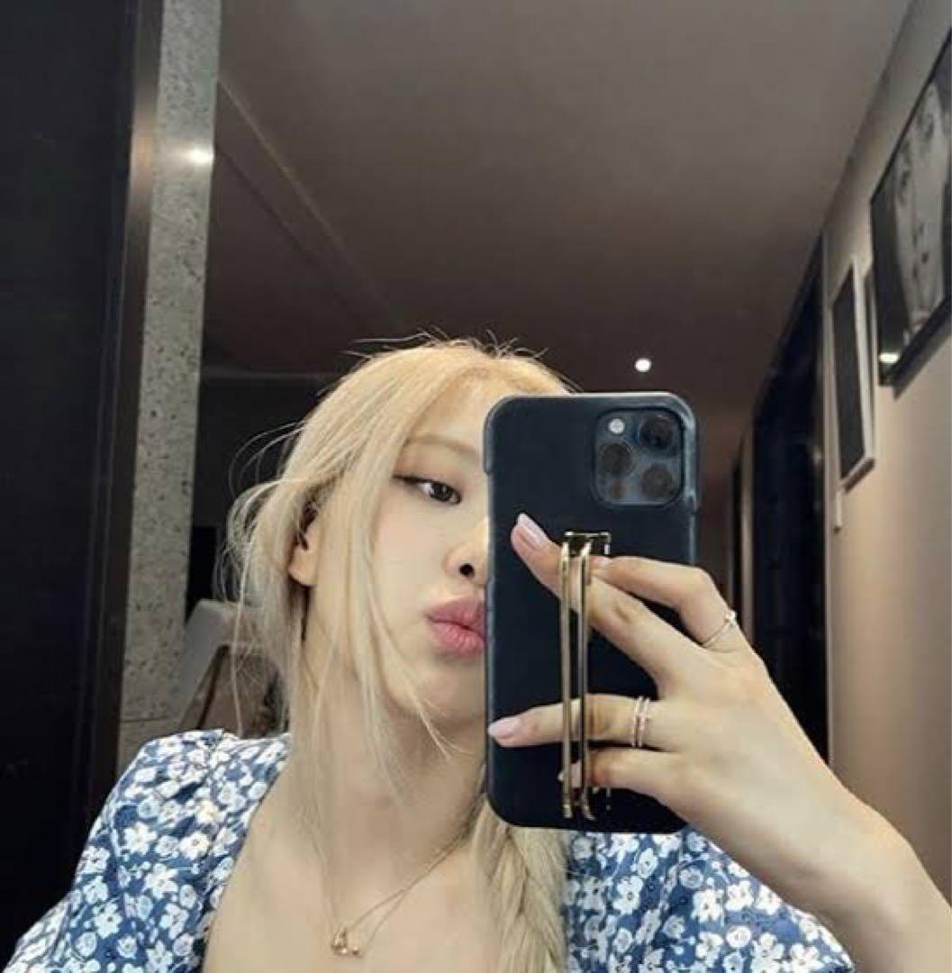 EENK iPhoneケース　ROSE愛用