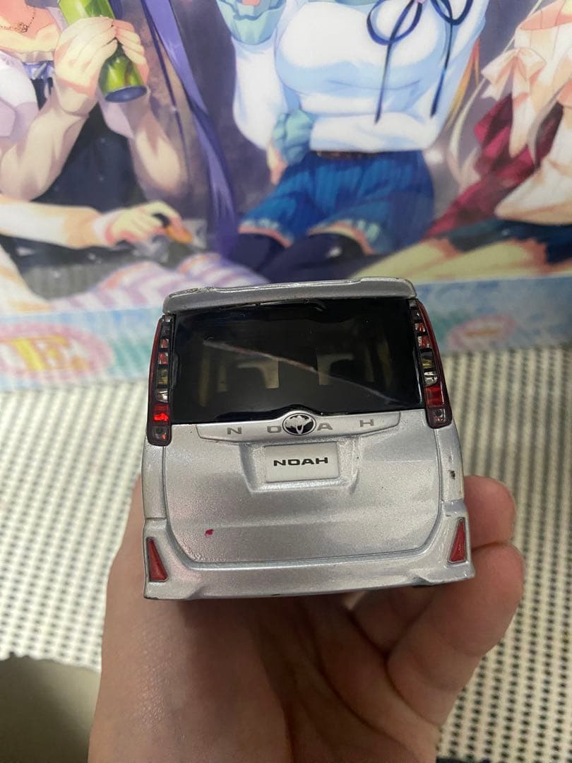 コ*う様 トヨタNOAH si 80系カラーサンプルミニカー