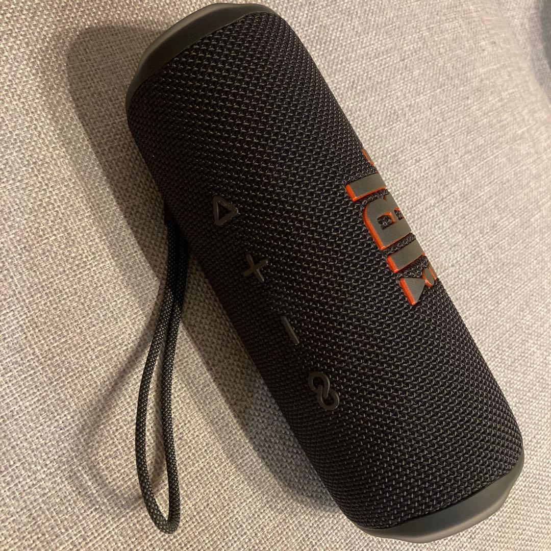 JBL ワイヤレススピーカー 黒
