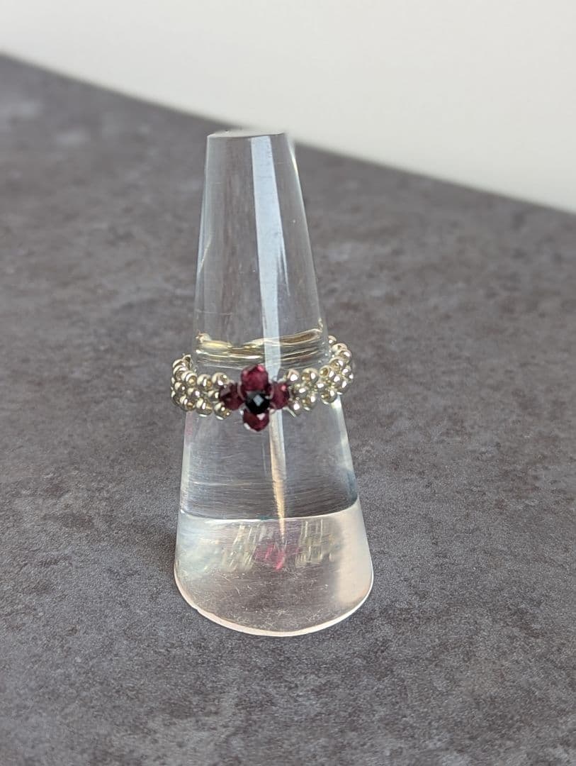 ガーネットとスピネルのビーズリング　16号