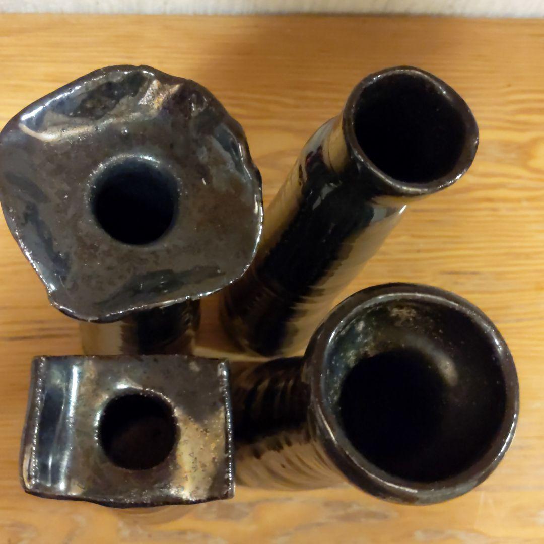 【中古】生花などに使う花器だと思います。 少し不思議な形をしています。