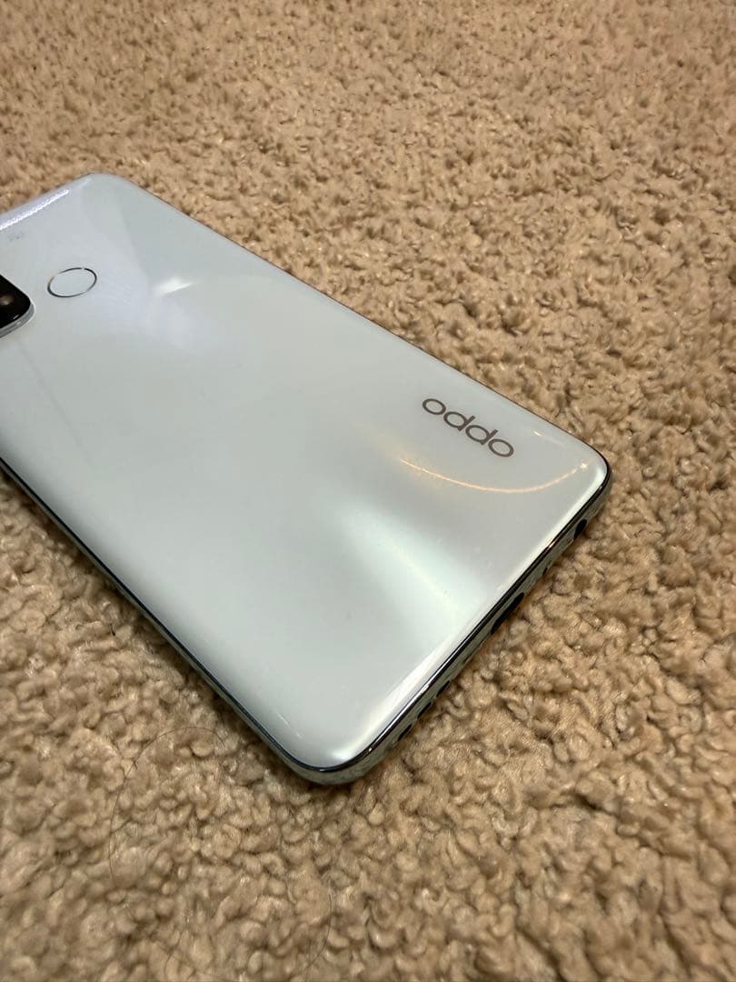 OPPO Reno5 A 5G 本体 + 透明ケース + 強化ガラスフィルム付！