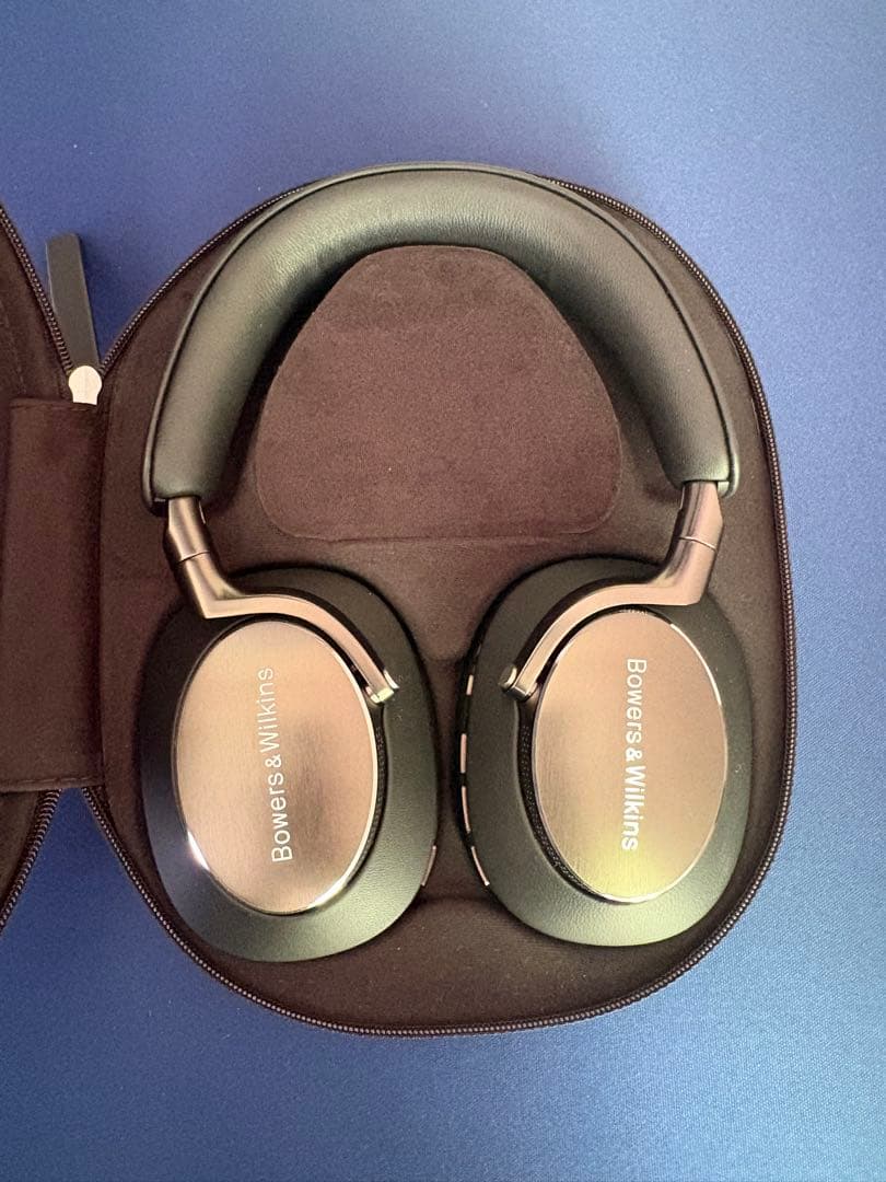 ヘッドホン Bowers & Wilkins PX8