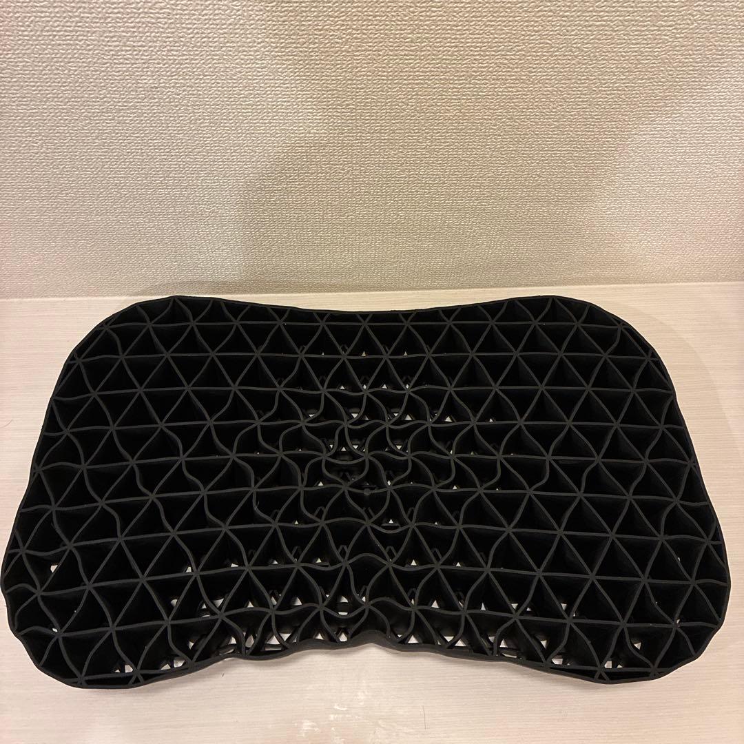 ヒツジのいらない枕　プレミアムブラックレーベル