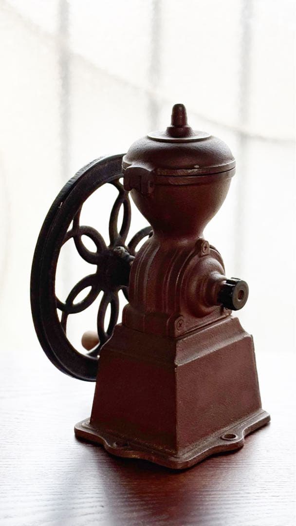 コーヒーミル　手動　カリタKalita ダイヤミルＮレッド　鋳物