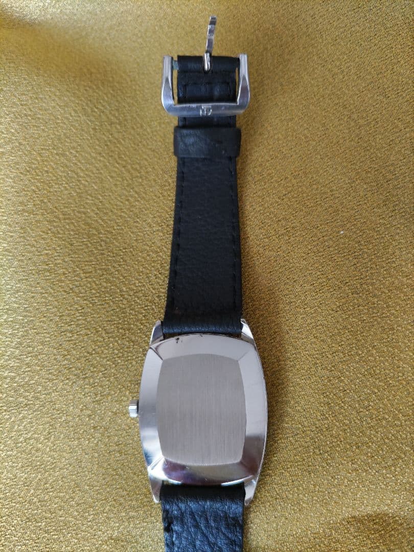 値下げ◆　TISSOT　VINTAGE　腕時計　スイス製　　薄型