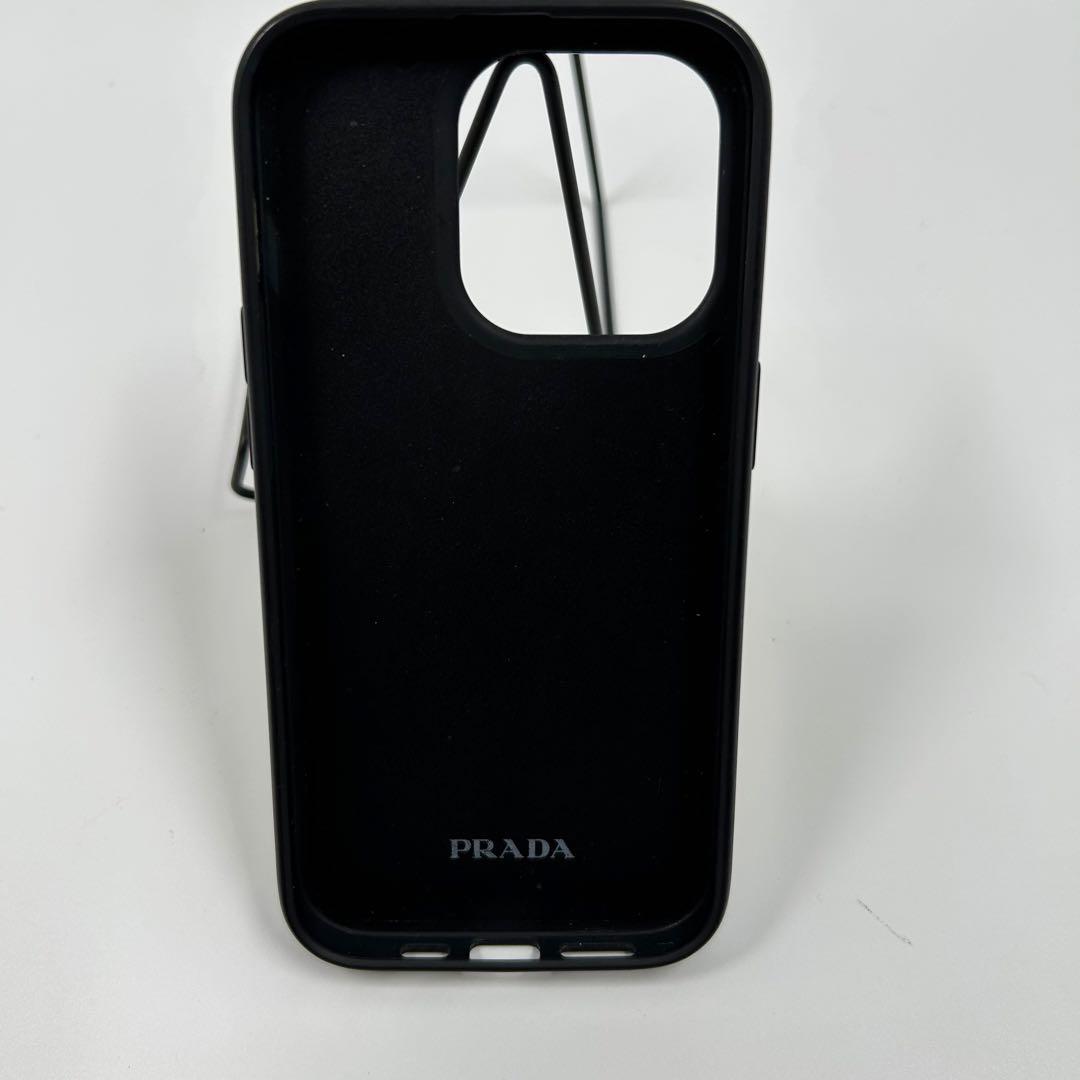 【PRADA】iPhone14pro用ケース 三角ロゴ サフィアーノレザー 黄色