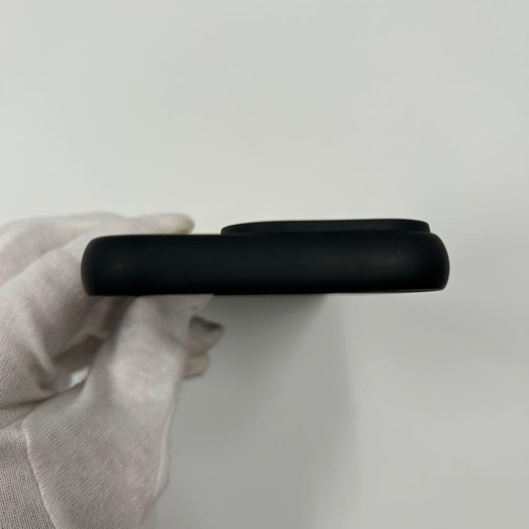 【PRADA】iPhone14pro用ケース 三角ロゴ サフィアーノレザー 黄色