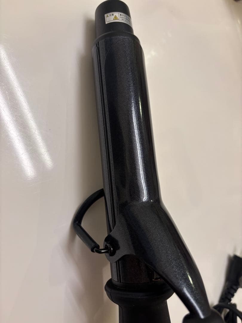 【な】カールアイロン