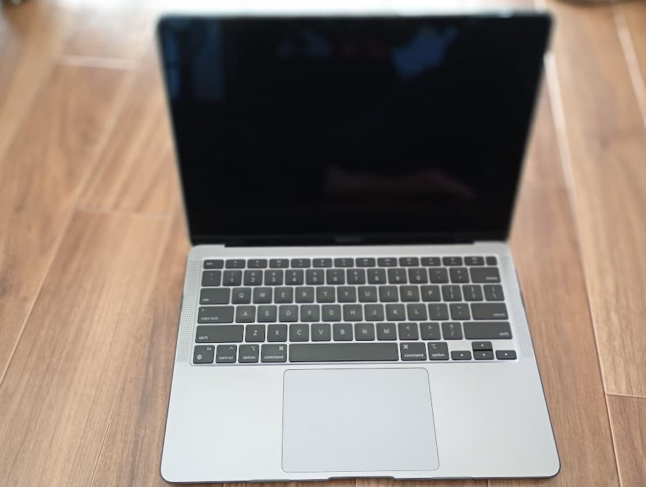 中古美品　MacBook Air M1 13inch シルバー　USキーボード