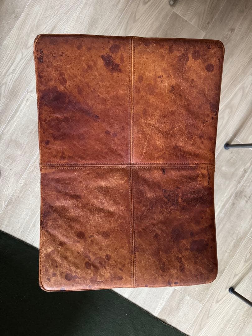 椅子 TRUCK FURNITURE FURROWED-LEATHER STOOL