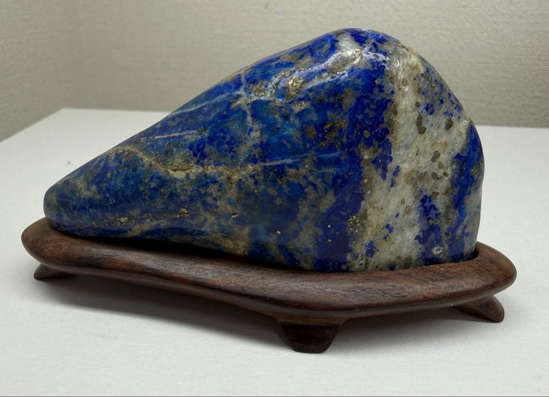 鑑賞石　アフガニスタン　ラピスラズリ 木製台座付き