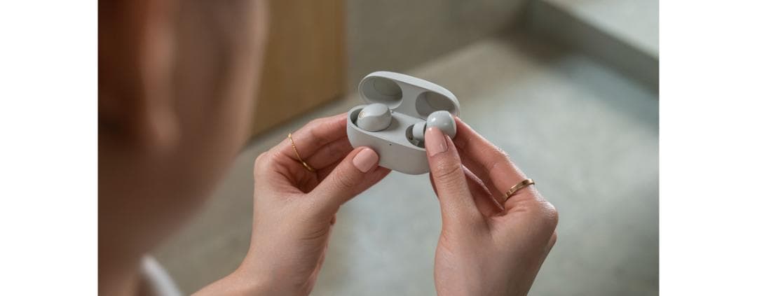 Sony ワイヤレスイヤホン　wf-1000xm5　プラチナシルバー