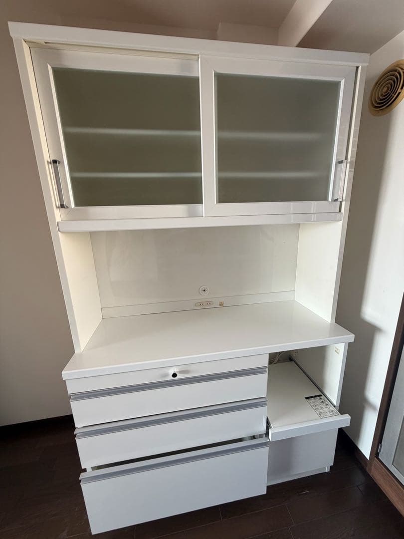 東京インテリアホワイト ガラス扉 食器棚 120cm 2020年式