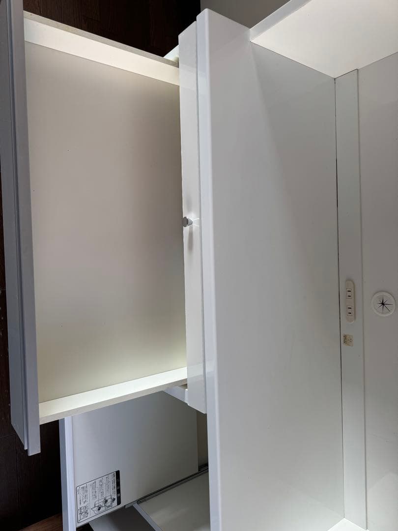 東京インテリアホワイト ガラス扉 食器棚 120cm 2020年式