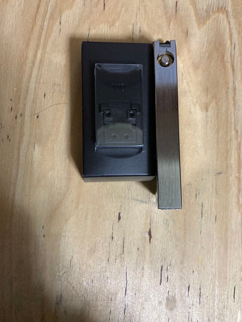 東京マルイ　V10 ULTRA COMPACT