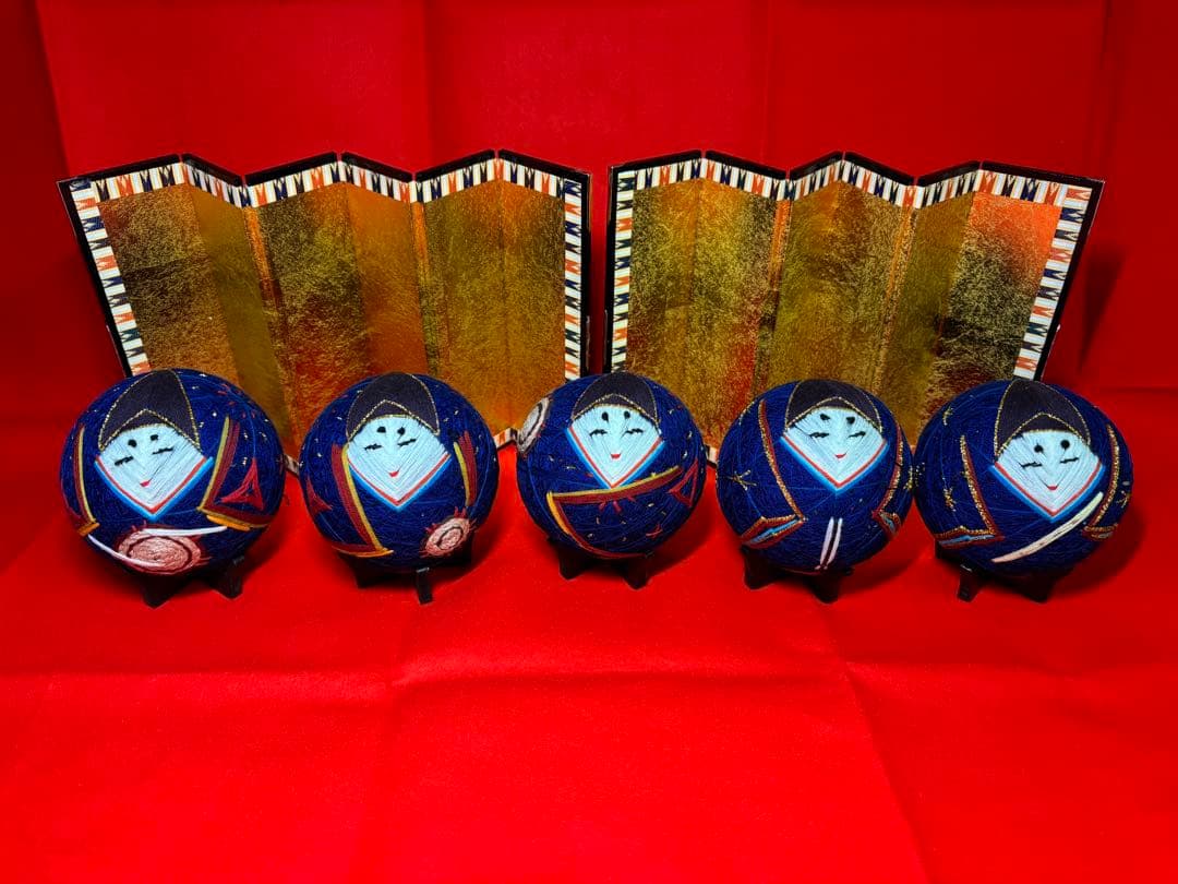 手毬 蹴鞠 毛鞠 10点 和装小物 レトロ工房 台座・金屏風・毛氈付 刺繍