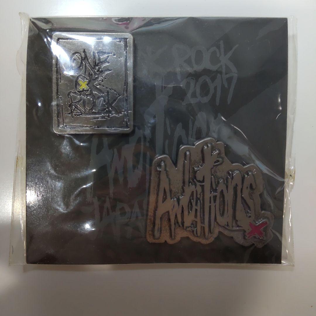 ONE OK ROCK ピンバッジ ×2 種セット　ワンオク