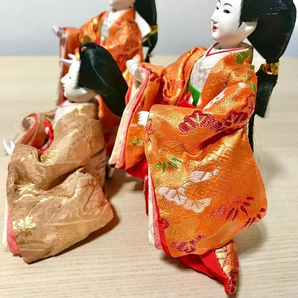 三人官女 (お道具なし) 雛人形 雛祭り 雛人形道具 初節句 海外土産 ギフト