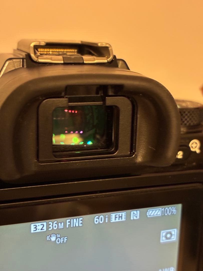 SONY α7R フルサイズ　ミラーレスカメラボディ　シャッター回数7200