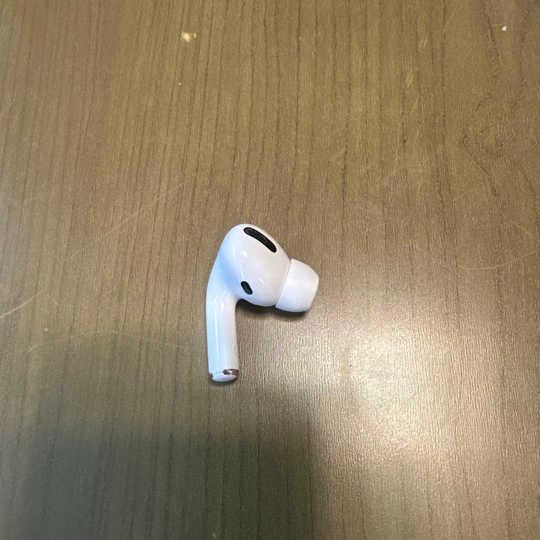 AirPods Pro 本体 ホワイト 充電ケース付