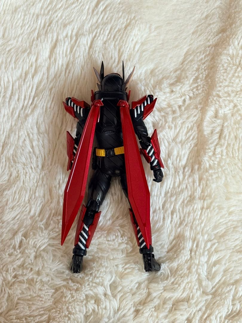SHFiguarts 仮面ライダービルド ラビットラビットフォーム