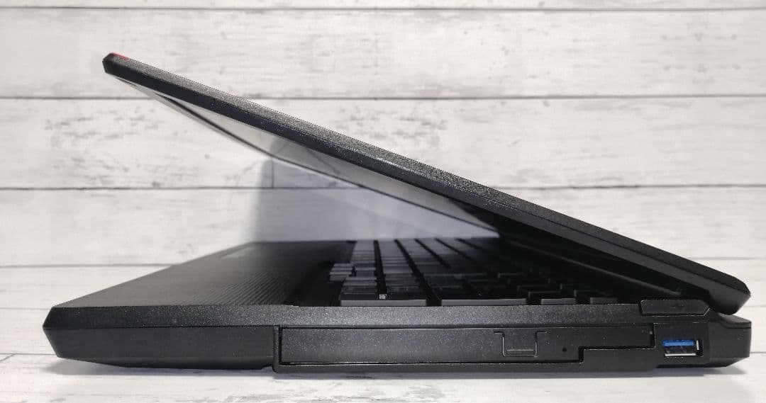 Windows11 FUJITSU ノートパソコン 本体 SSD オフィス付き