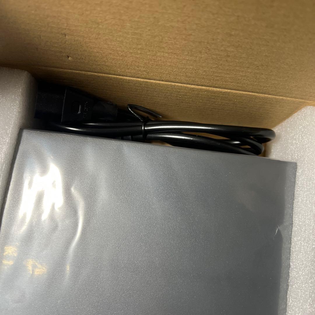 新品　LINOVISION 4ポート 全ポート1G対応 PoE++スイッチ