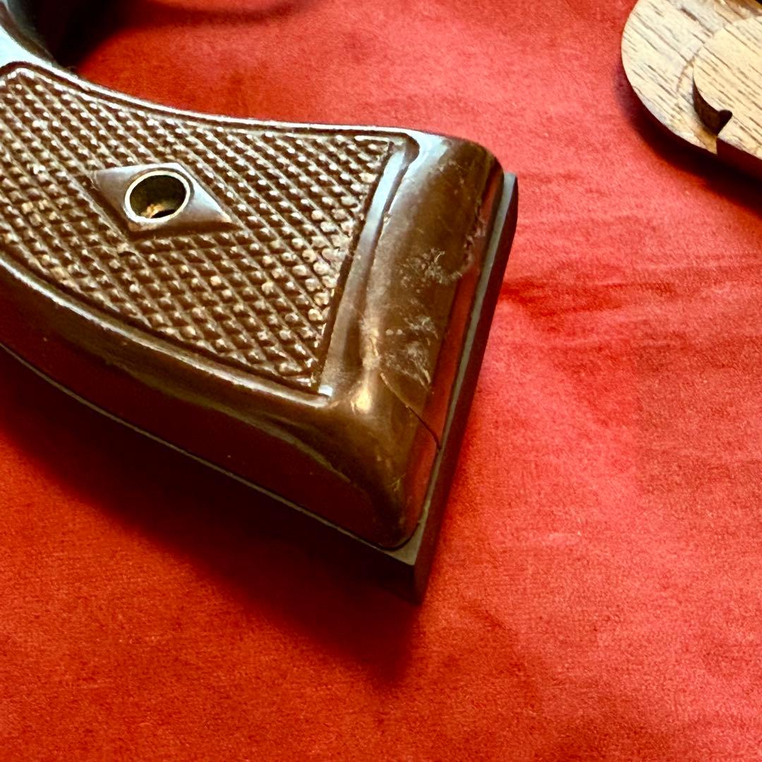 S&W Kフレーム対応 ベークライト製 グリップ ジャンク