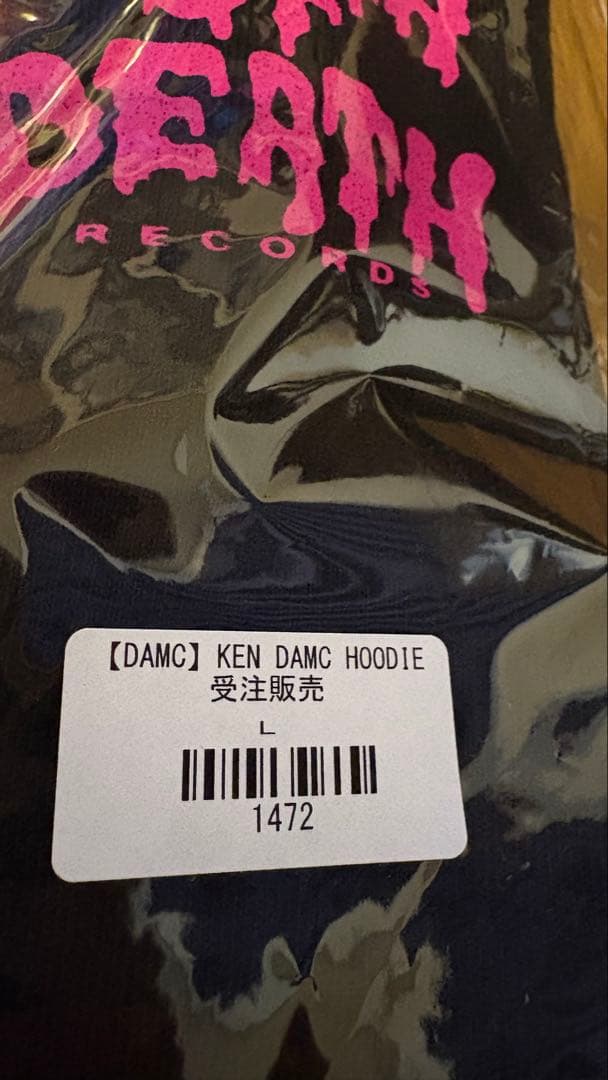 DEAD AT MEGA CITY パーカーLサイズ