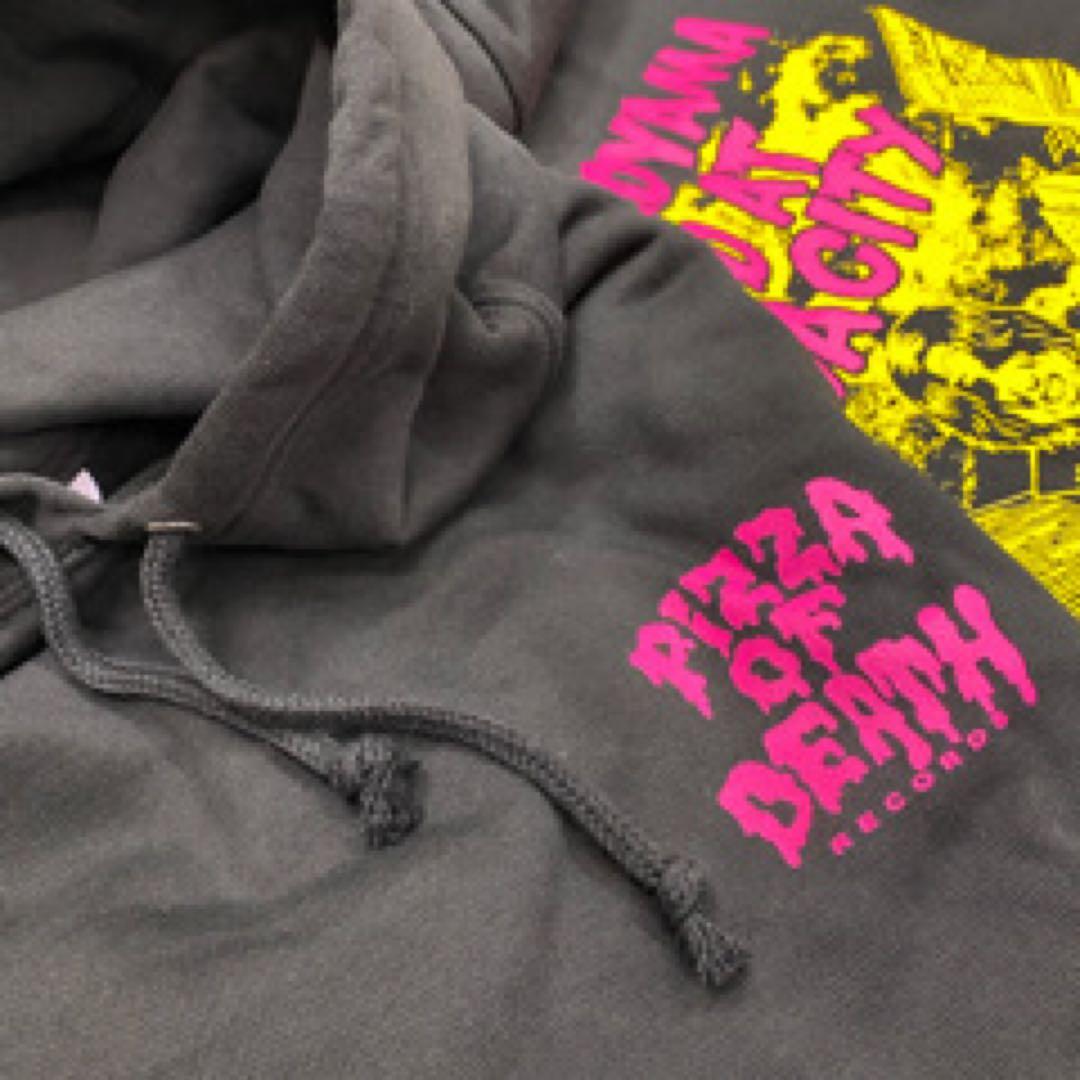 DEAD AT MEGA CITY パーカーLサイズ