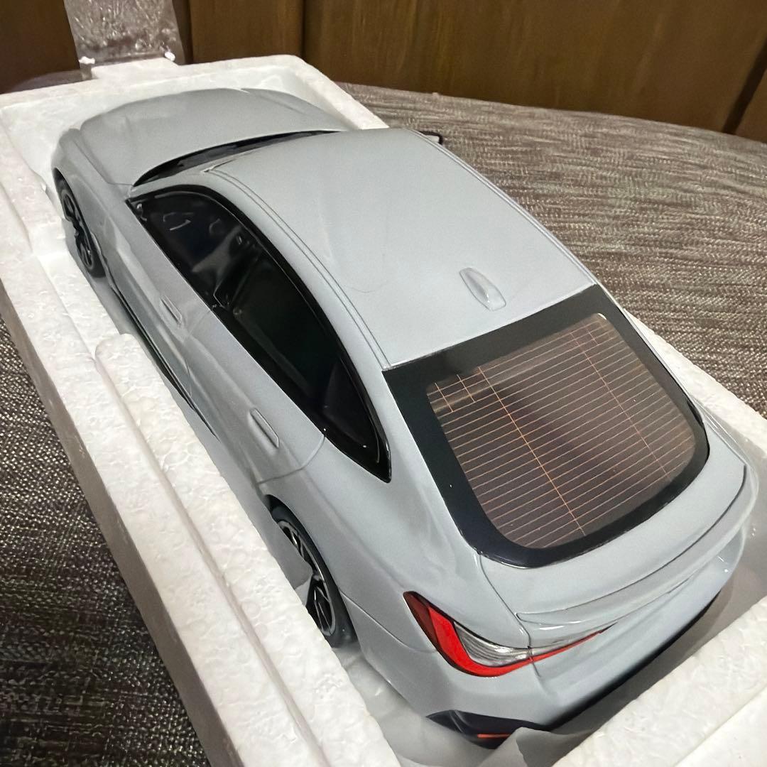 OTTO 1/18  M440i xDrive ブルックリングレー