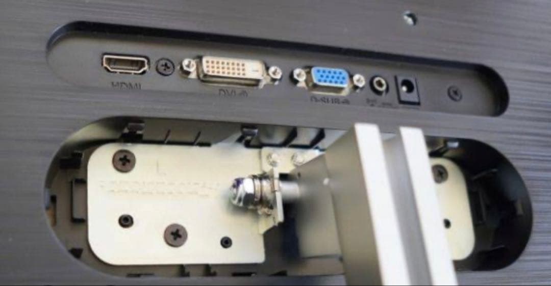 PHILIPS E line 27インチ LCDモニター