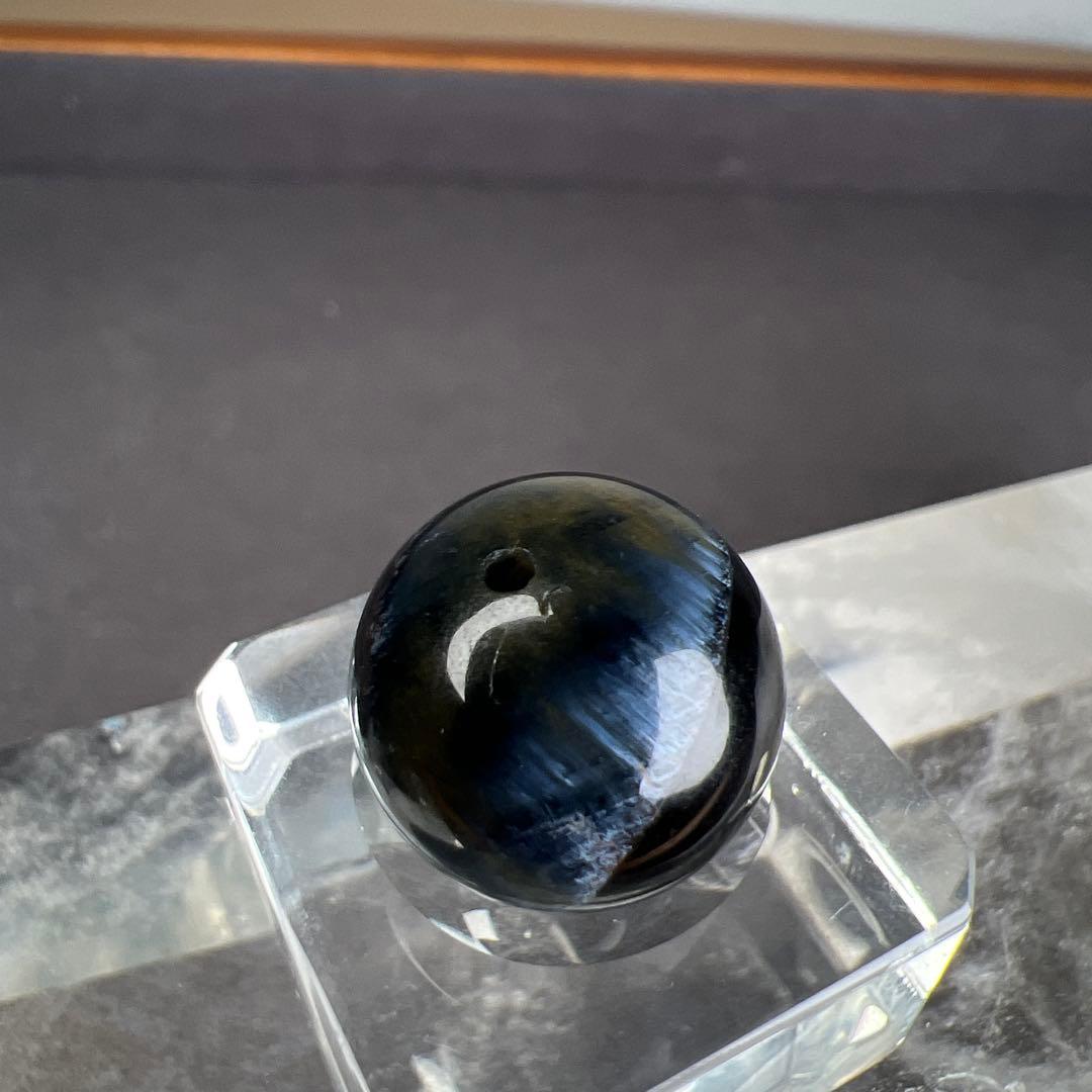 天然石　ピーターサイト　1粒　15.3ミリ　貫通穴あり