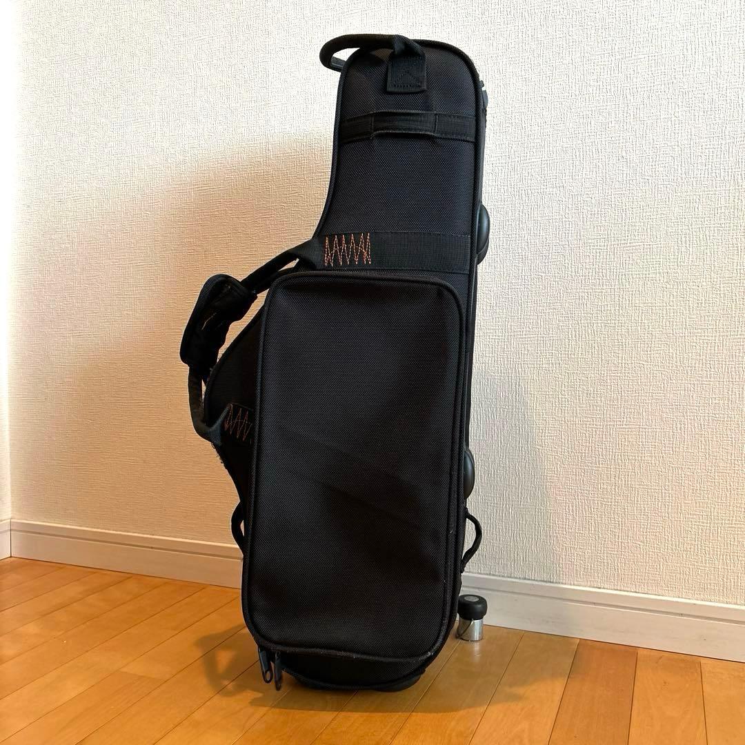 PROTEC　アルトサックス用ケース　ブラック バックパックストラップ付き