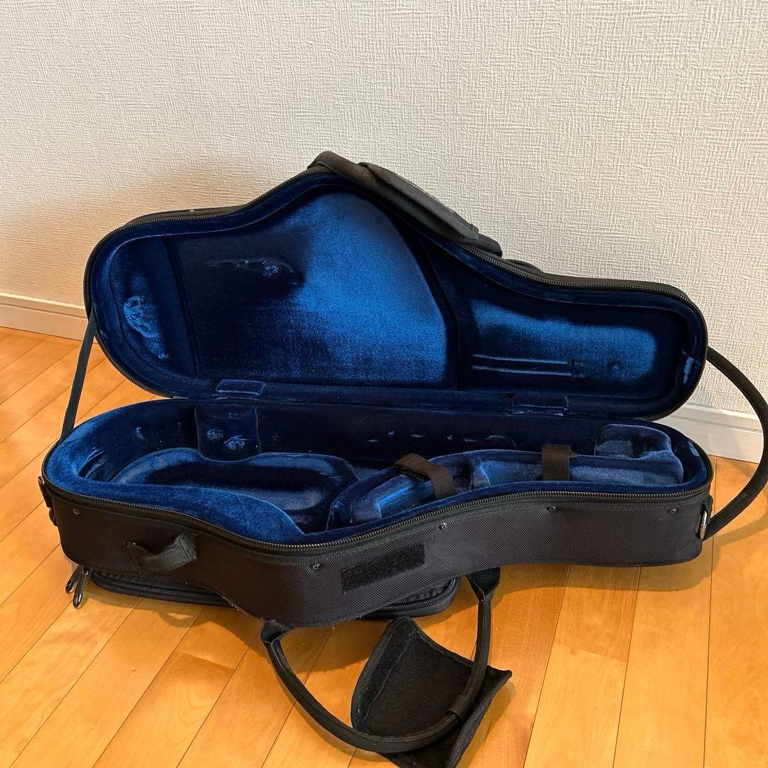 PROTEC　アルトサックス用ケース　ブラック バックパックストラップ付き