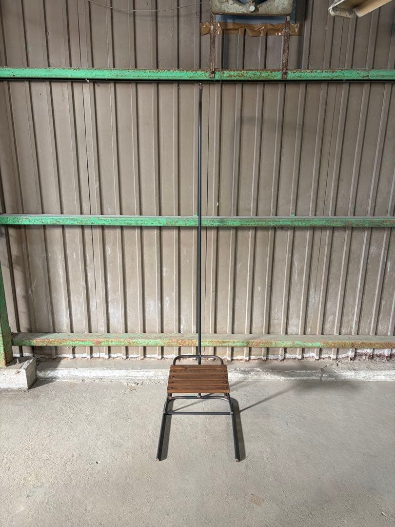 インダストリアル ハンガーラック ディスプレイ コーディネート ワードローブ