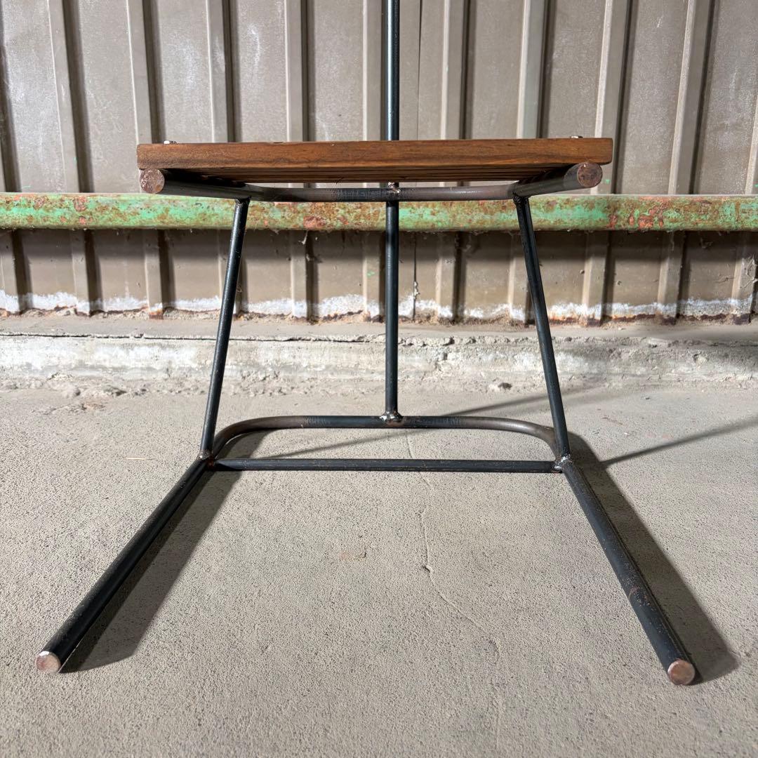 インダストリアル ハンガーラック ディスプレイ コーディネート ワードローブ