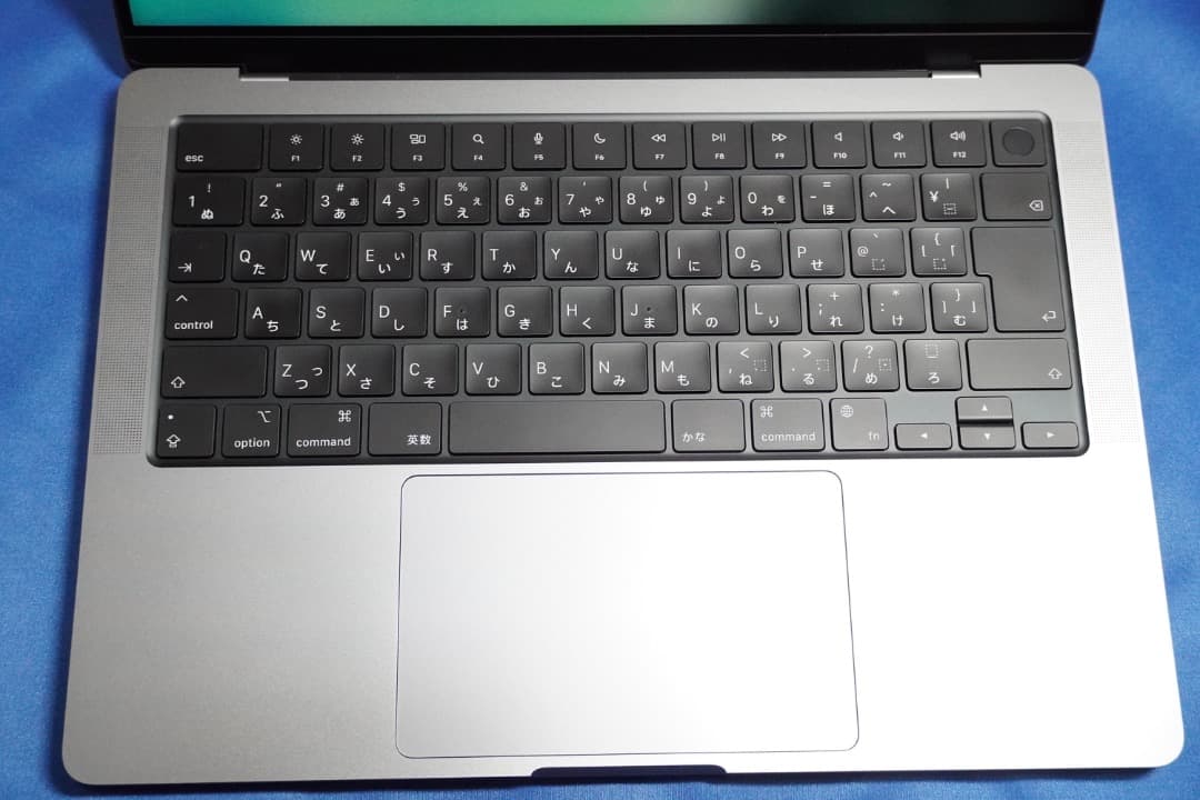 【月末限定値下中】MacBook PRO 16GB 512GB A2442