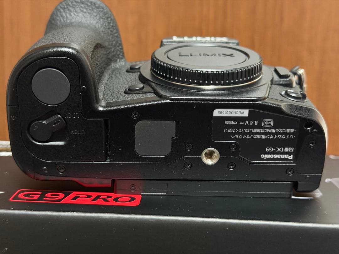 LUMIX G9 PRO 純正バッテリーグリップ・バッテリー付