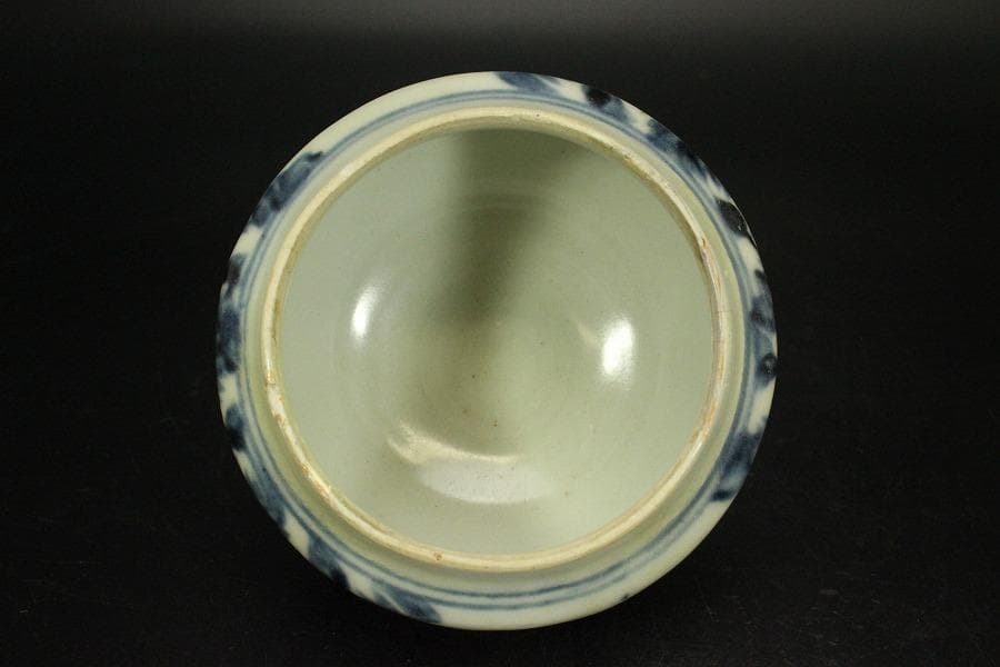 中国美術 青花 草花紋 壷 φ11.5cm(ZE335)