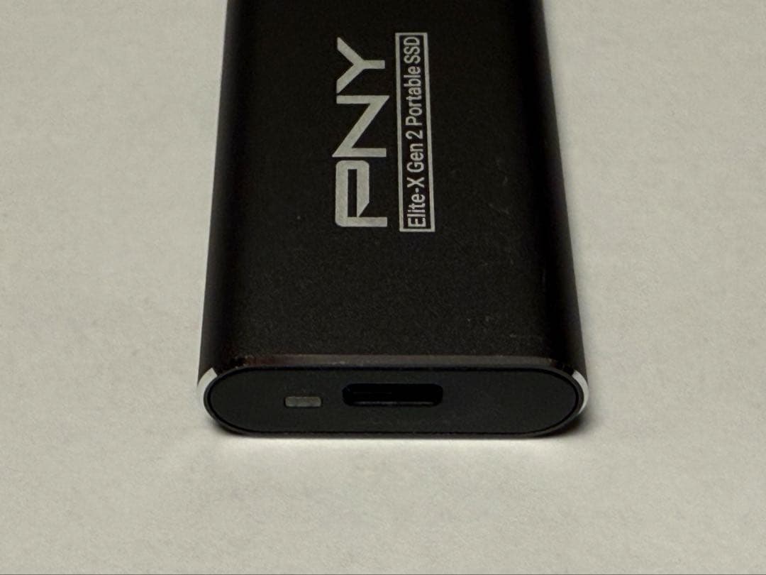 PNY 2TB SSD ポータブルSSD