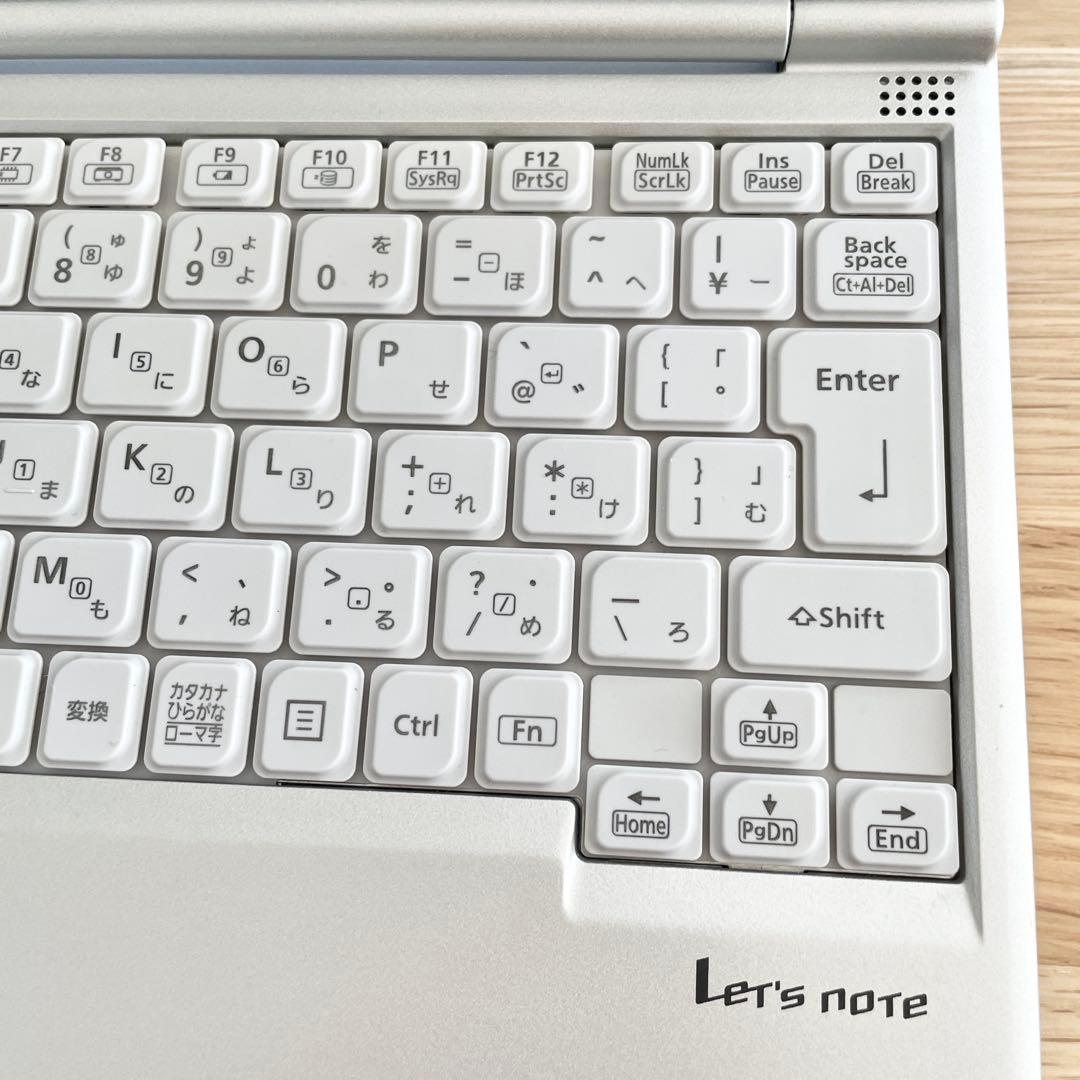 【バッテリー超優良！】レッツノート SV9 第10世代 8GB SSD256軽量