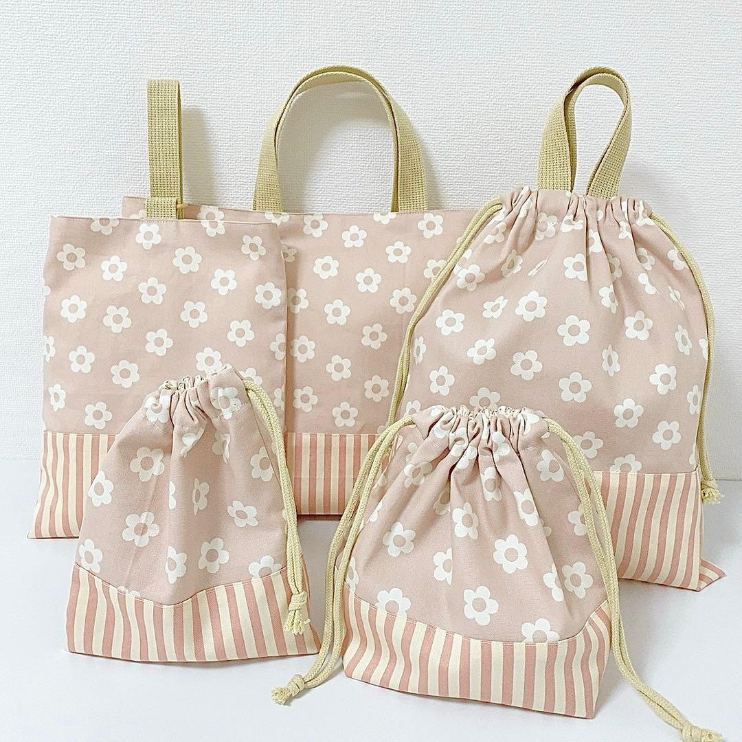 オーダーページ⭐︎ くすみピンク花柄　入園入学グッズ　ハンドメイド　女の子