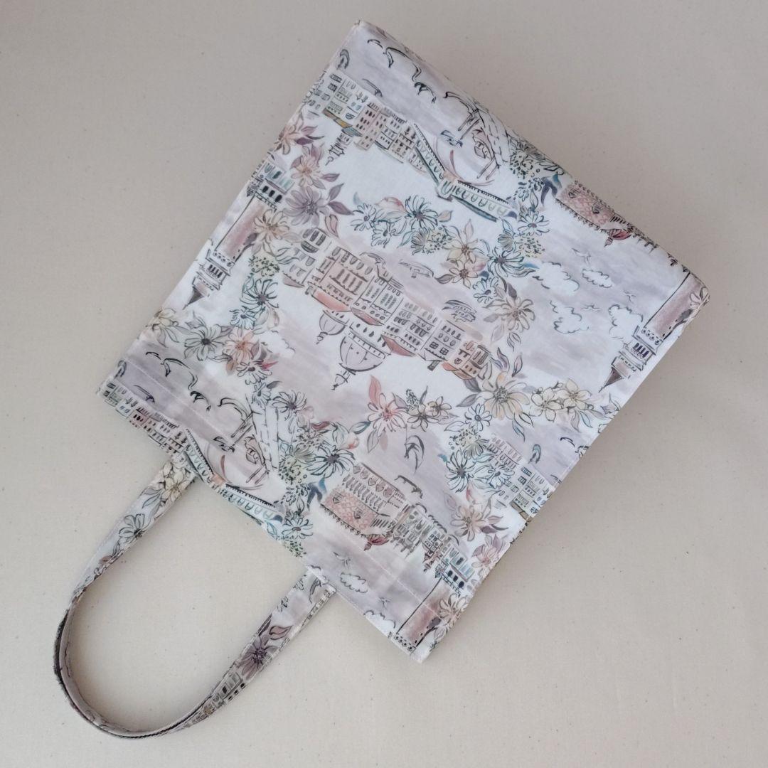 タービンちゃん〈 リバティ 〉ラミネート・紙袋型トートバッグ