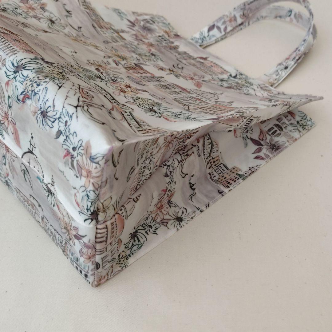 タービンちゃん〈 リバティ 〉ラミネート・紙袋型トートバッグ