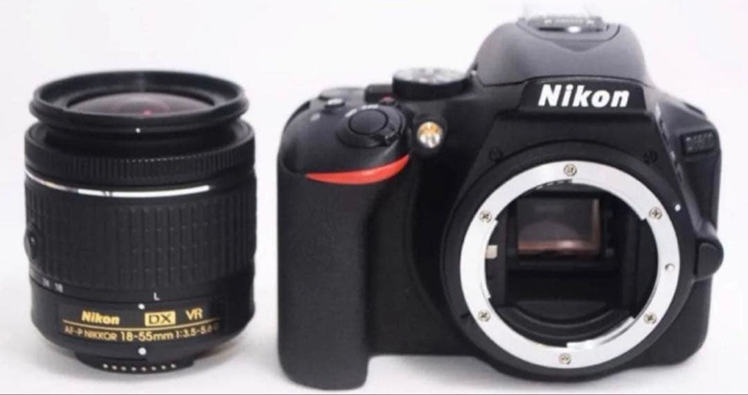 美品★ニコン★D5600☆タッチ操作＆Bluetooth